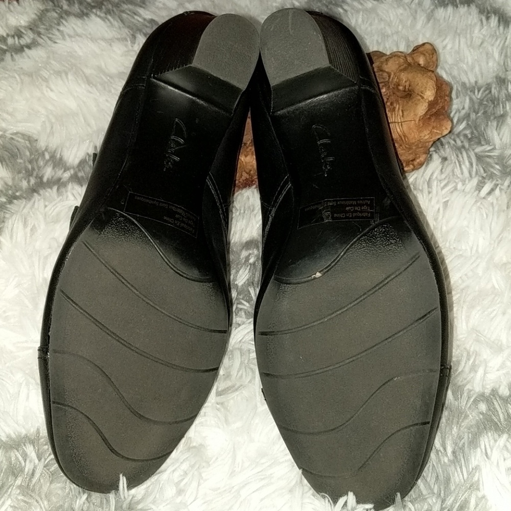 Clarks heel shoes - Picture 5 of 8